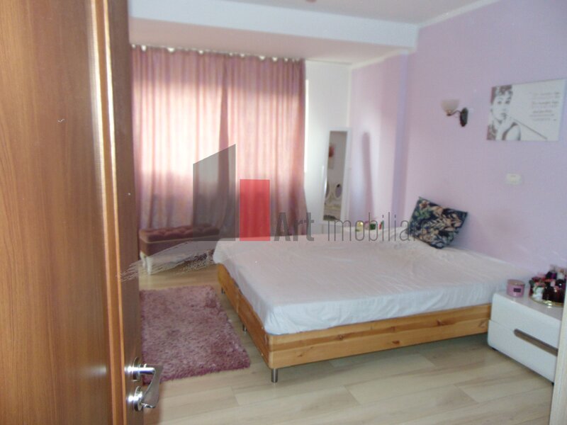 Vila premium 7 camere, finalizata 2023, 274 mp utili, mutare imediata.